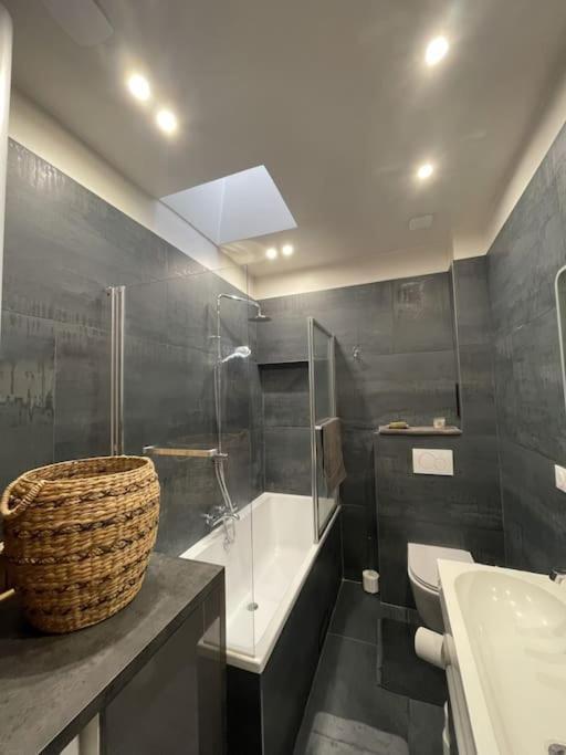 Au Coeur De Apartment